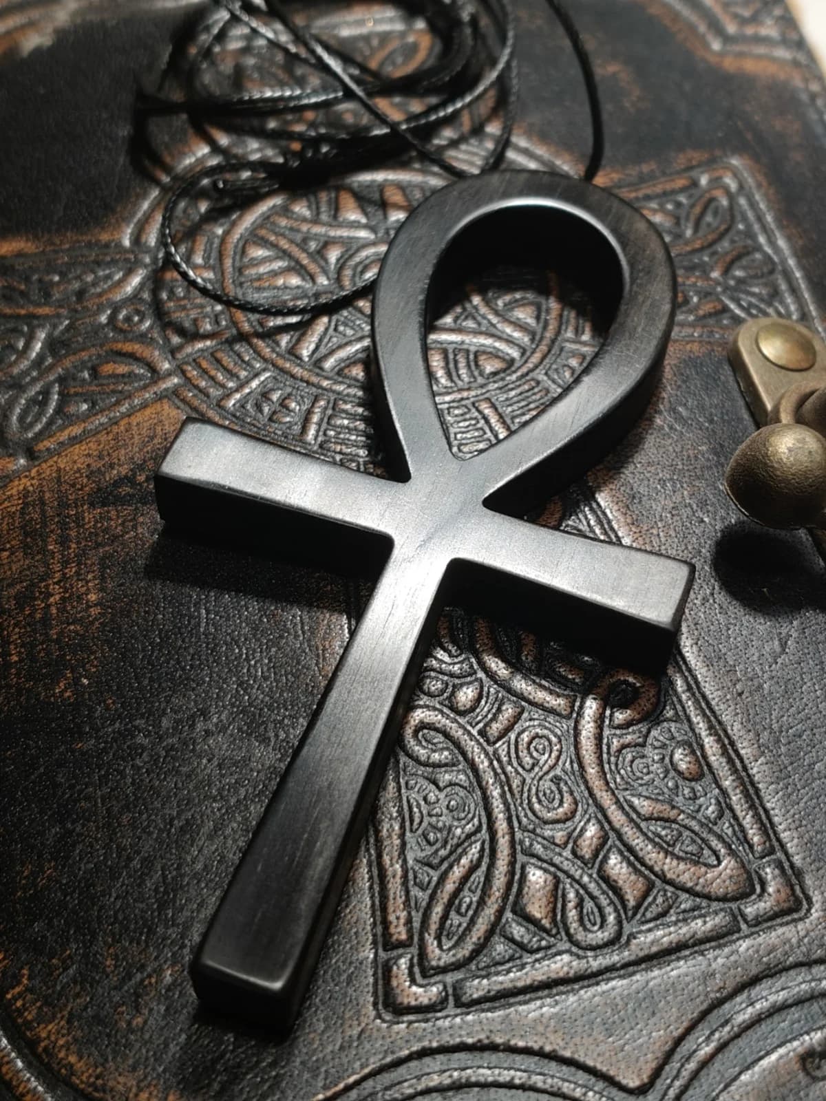 Ankh 2